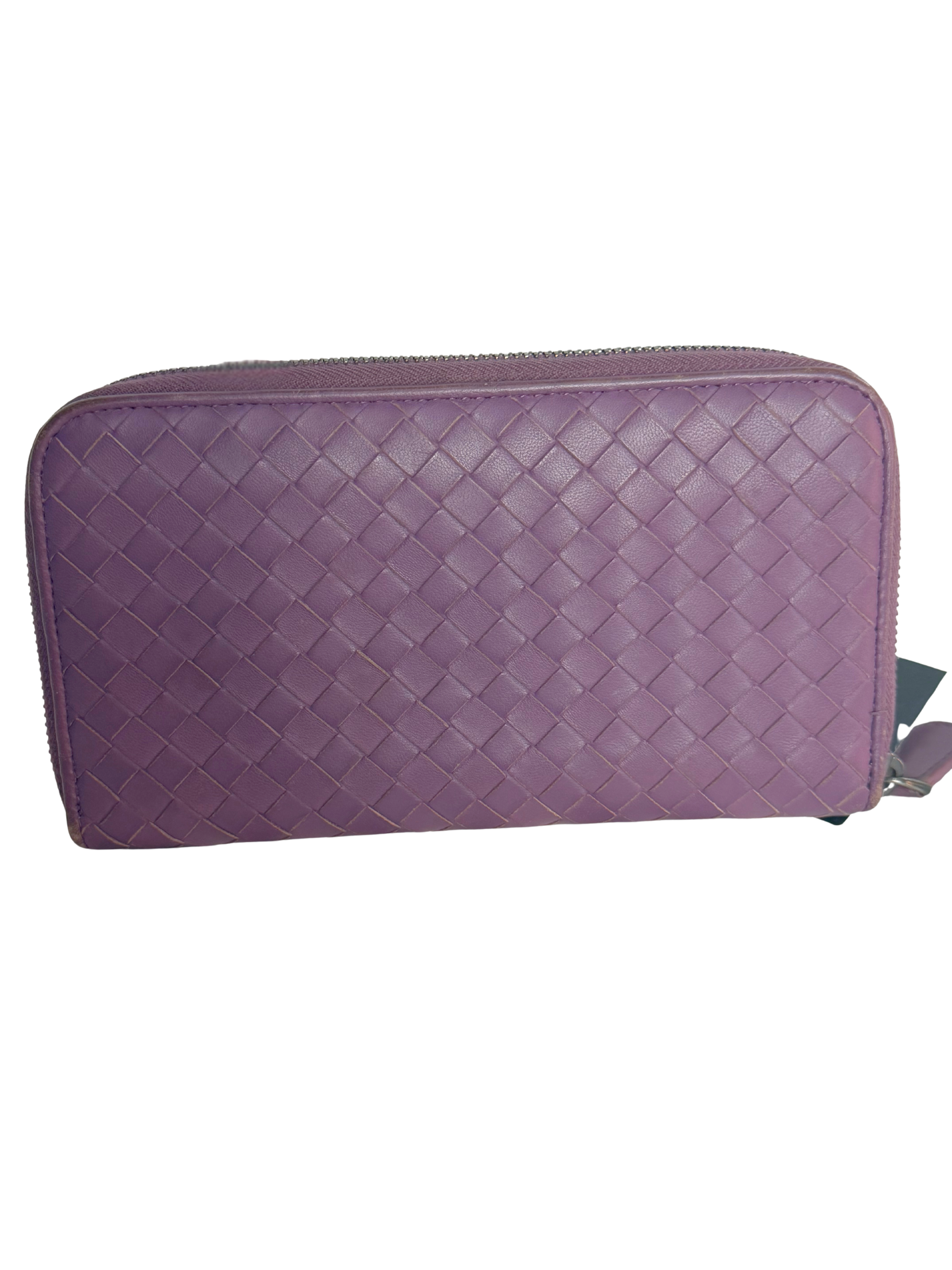 Bottega Veneta Intrecciato Round Zip Long Wallet